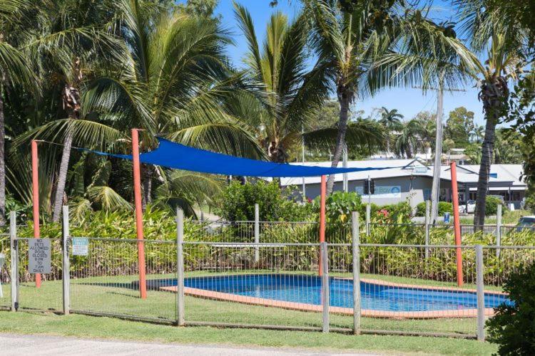 Poinciana At Cooee Bay 호텔 옙푼 외부 사진